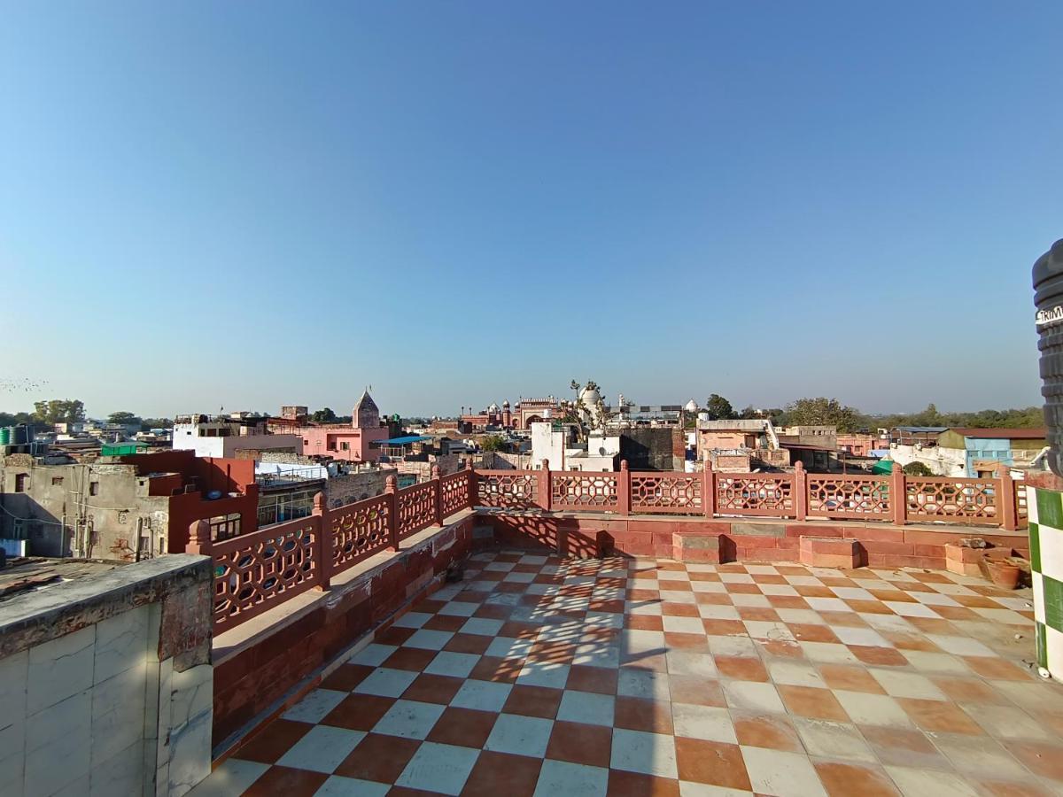 Hotel India Inn Walking Distance From Taj Mahal-- Rooftop Taj Mahal View Агра Экстерьер фото